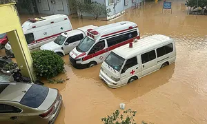 Bệnh viện ở Lạng Sơn bị cô lập do lũ, thiếu thốn thực phẩm