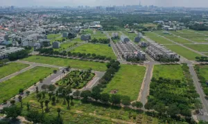 Mua đất nền thời đỉnh giá, nhiều nhà đầu tư khó 'về bờ'